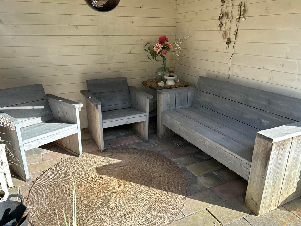 Robuust houten tuinset met bank en 2 stoelen, Ophalen, Gebruikt, 3 zitplaatsen, Hout