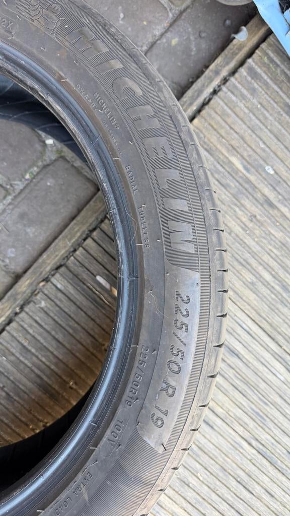 2 Michelin zomerbanden 225/50 R19, Ophalen, Gebruikt
