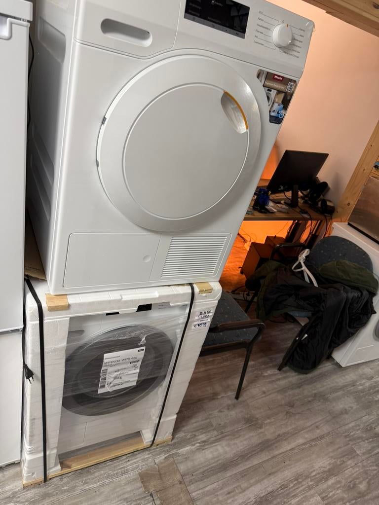 Miele wedo34wps 8kg nieuwe A+ 1400 toerental, 1200 tot 1600 toeren, Nieuw, Ophalen of Verzenden, Energieklasse A of zuiniger