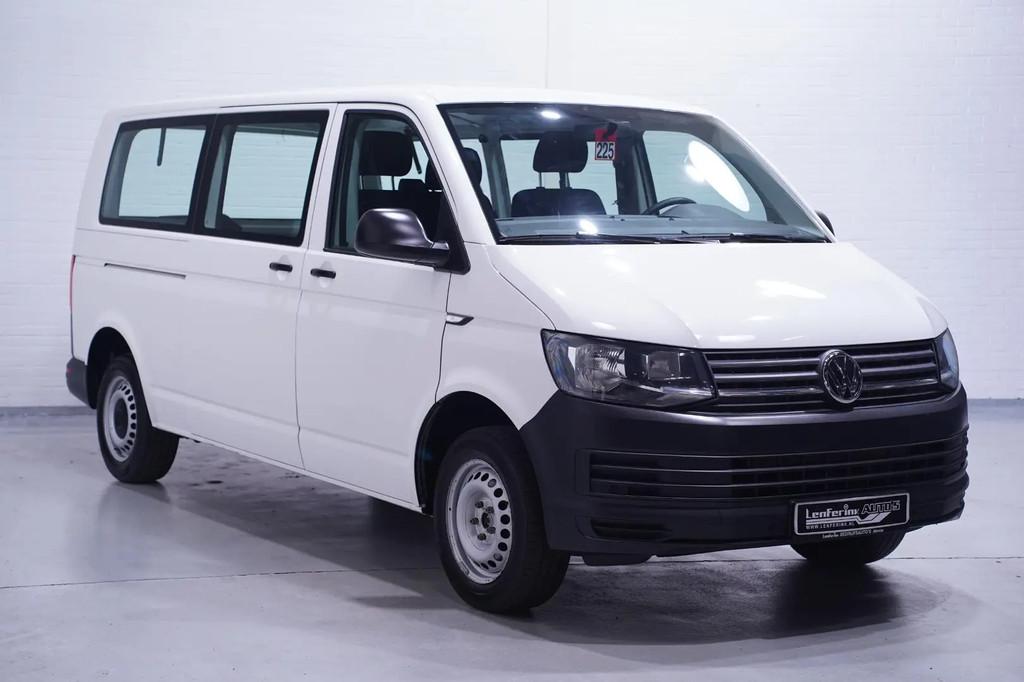 Volkswagen Transporter 2.0 TDI L2H1 150pk Windo € 12.800,0, Stof, Gebruikt, Euro 6, 4 cilinders