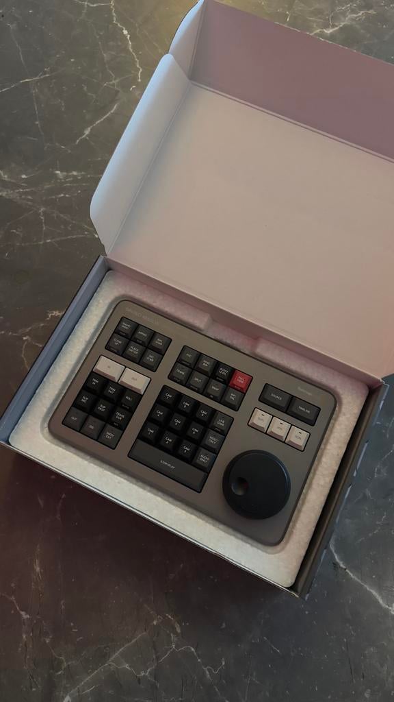 Davinci Resolve Speed Editor - Zo goed als nieuw, Computers en Software, Ophalen of Verzenden, Zo goed als nieuw