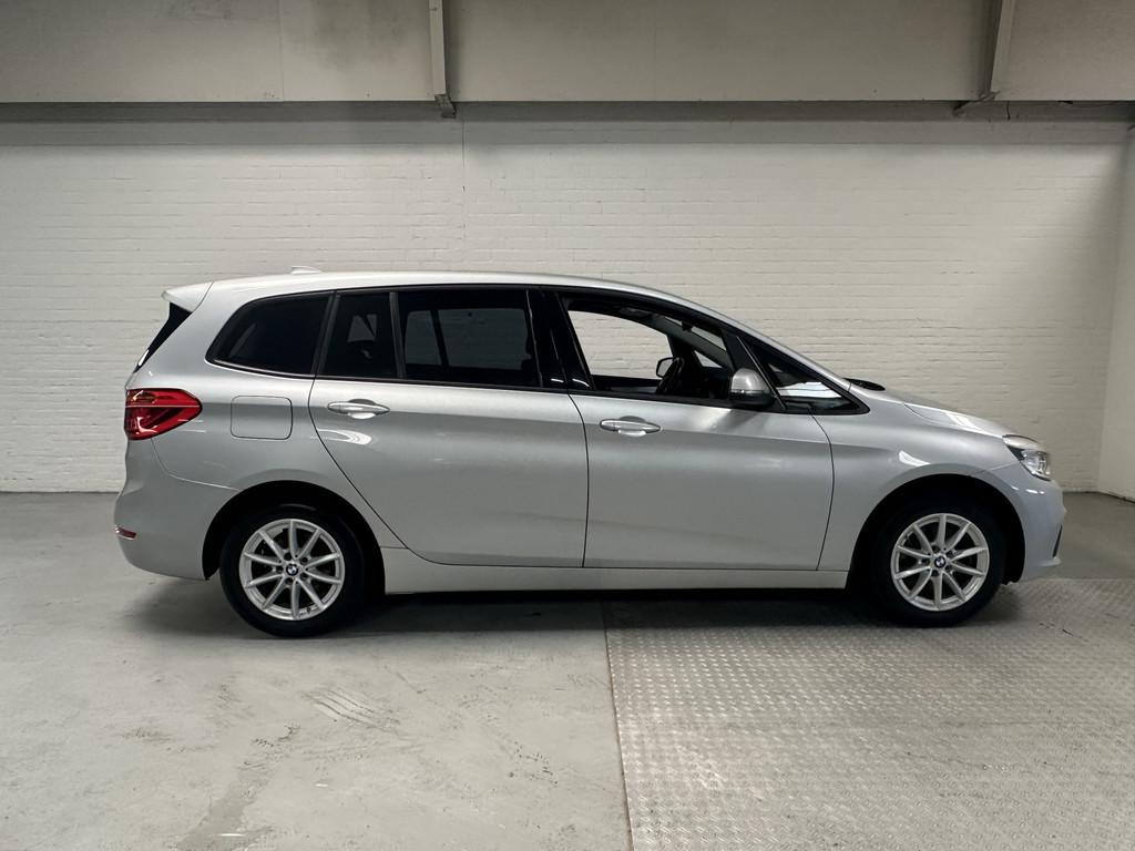 BMW 2 Serie Active Tourer 218i High Executive CLIMA / CRUISE, Auto's, BMW, Voorwielaandrijving, Gebruikt, Bedrijf, Handgeschakeld