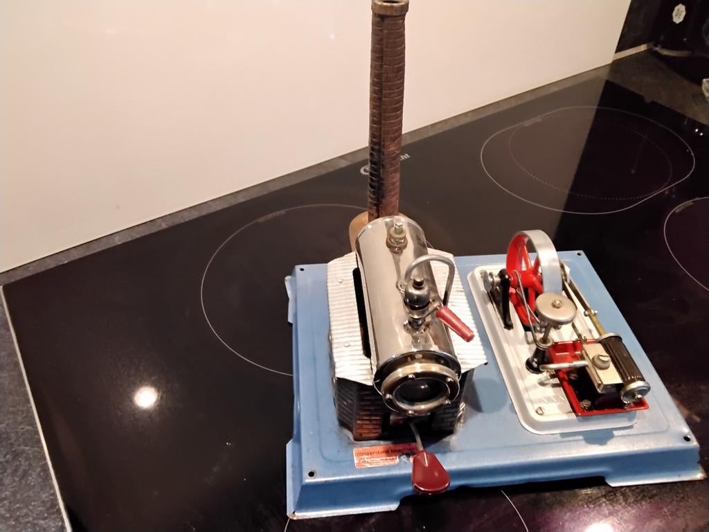 Stoommachine Wilesco D10, Verzamelen, Ophalen of Verzenden, Gebruikt, Actiefiguurtje