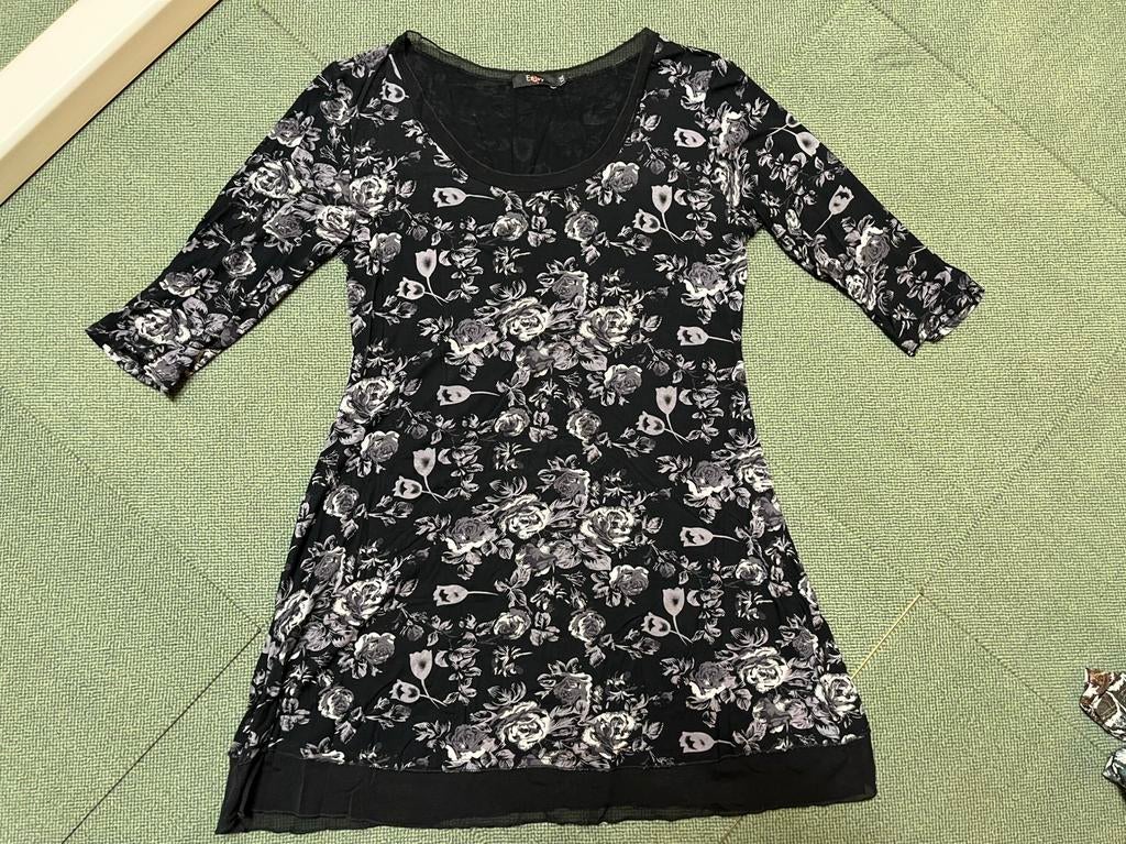 Enjoy tuniek/jurk zwart- wit 3/4 mouw mt. XXL (xl), Zwart, Maat 46/48 (XL) of groter, Ophalen of Verzenden, Zo goed als nieuw