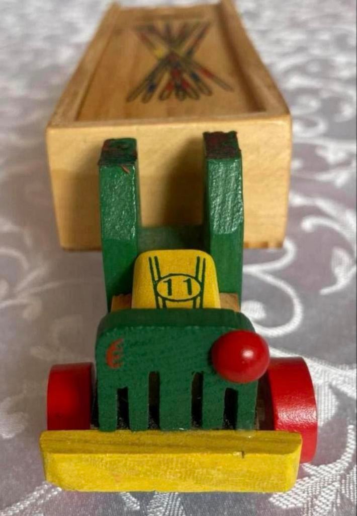 Vintage Mikado vrachtauto hout wielen draaien 22 cm lang, Ophalen of Verzenden, Zo goed als nieuw, Overige typen