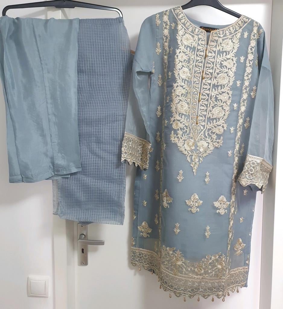 Grijs/Blauw Gouden Geborduurde Indiase Kameez Pak 3-delig, Overige typen, Ophalen of Verzenden, Zo goed als nieuw, Maat 36 (S)