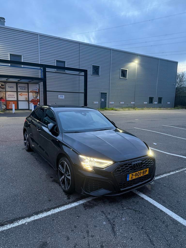 Audi 3x S-Line 2020 | Head up | B&O | Dealer onderhouden, Zwart, 4 cilinders, 1535 kg, Zwart