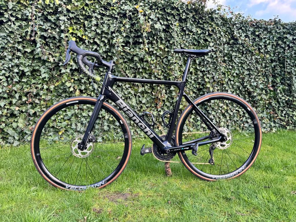 Bianchi Sprint Disc 105 Di2 Carbon, POWERMETER!, 28 inch, Carbon, Heren, Zo goed als nieuw