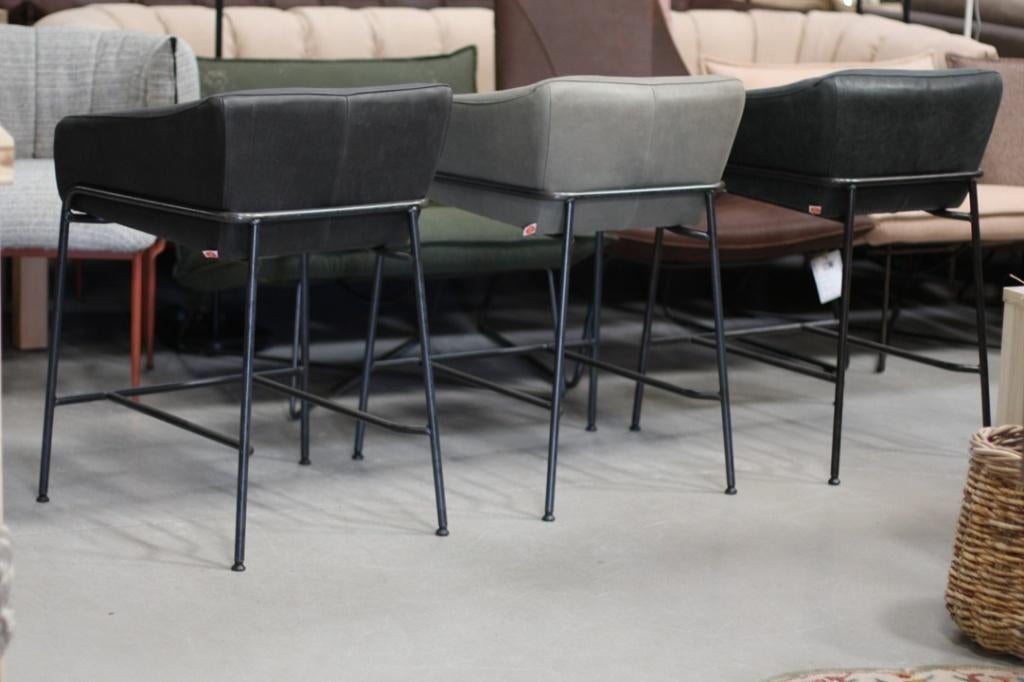 3 x luxe barstoel Jolly Jess design metaal & leer barkruk, Ophalen, Met voetsteun, 60 tot 90 cm, Zo goed als nieuw