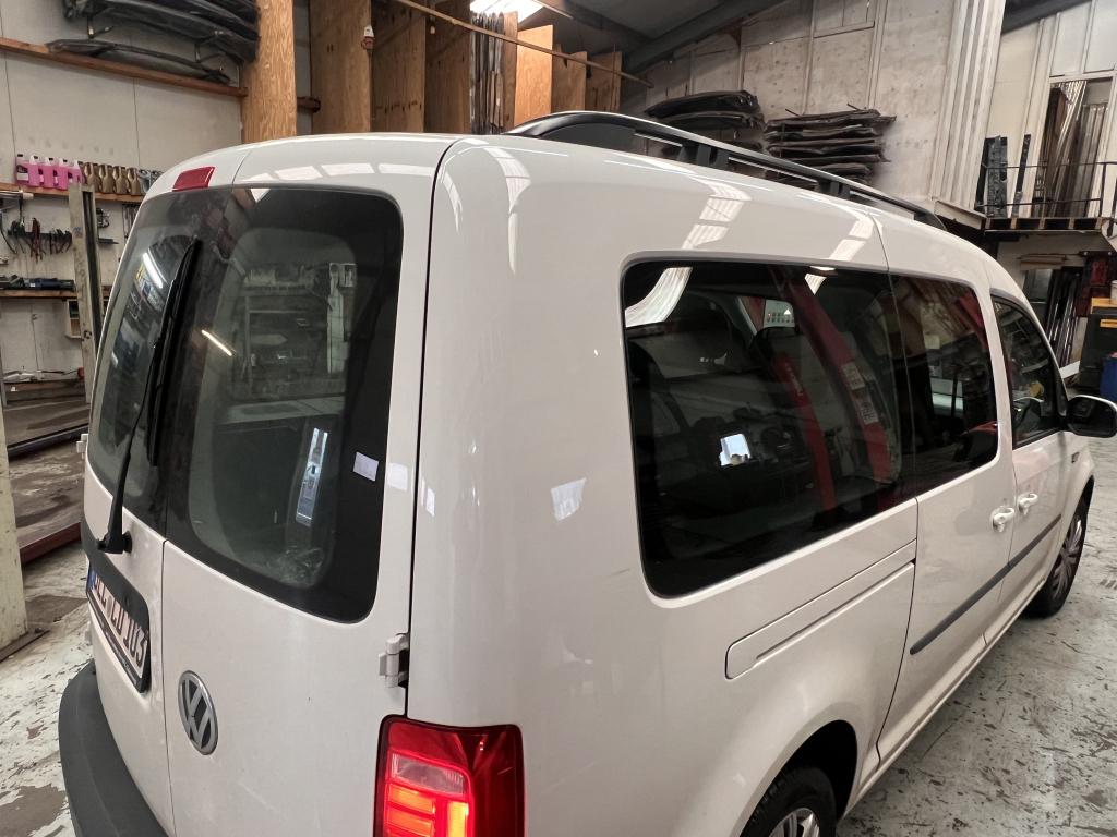 VW Caddy Maxi Dakrails gebogen aluminium zwart, Ophalen of Verzenden, Niet ingevuld, Niet ingevuld, Niet ingevuld