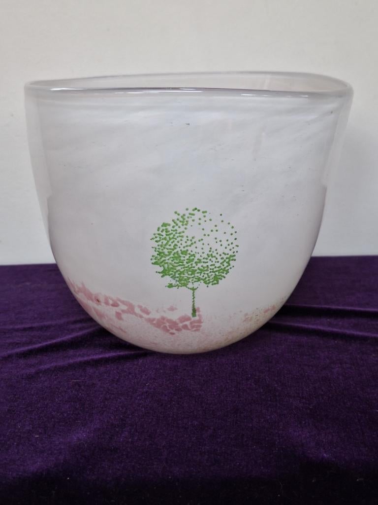 Grote Kjell Engman Schaal- mei serie- kosta boda, Ophalen of Verzenden