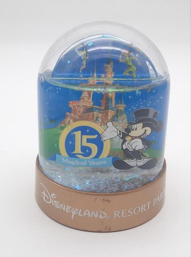 Disneyland Resort Paris 15 Magical Years Sneeuwbal, Verzamelen, Ophalen of Verzenden, Overige figuren, Gebruikt, Overige typen