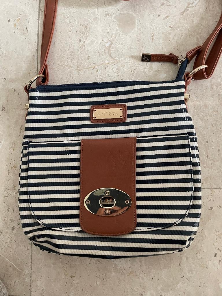 Kangol: z.g.a.n. schoudertasje met klein defect, Verzenden, Zo goed als nieuw, Overige kleuren, Schoudertasje