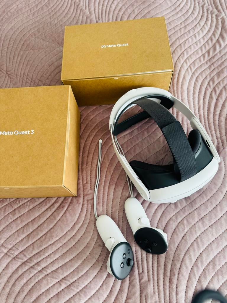 Meta Quest 3 + Elite strap en garantiebon, Spelcomputers en Games, Virtual Reality, Zo goed als nieuw, Overige platformen, VR-bril