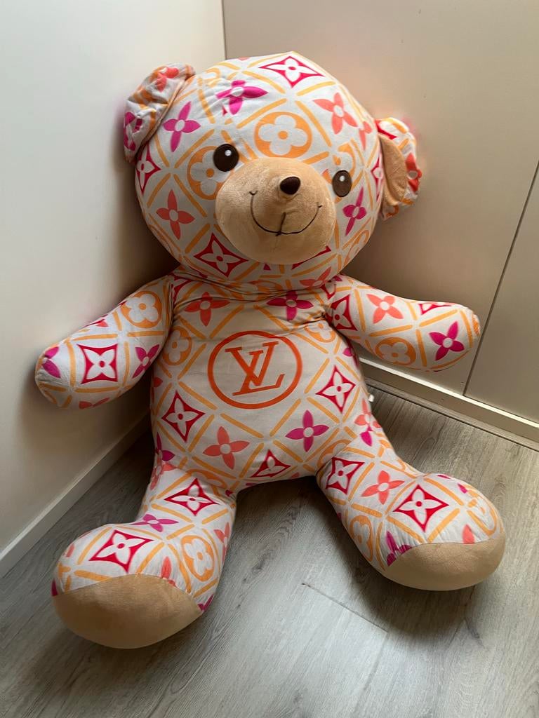 Louis Vuitton XXL Knuffelbeer - Uniek Design, Ophalen of Verzenden, Zo goed als nieuw, Beer