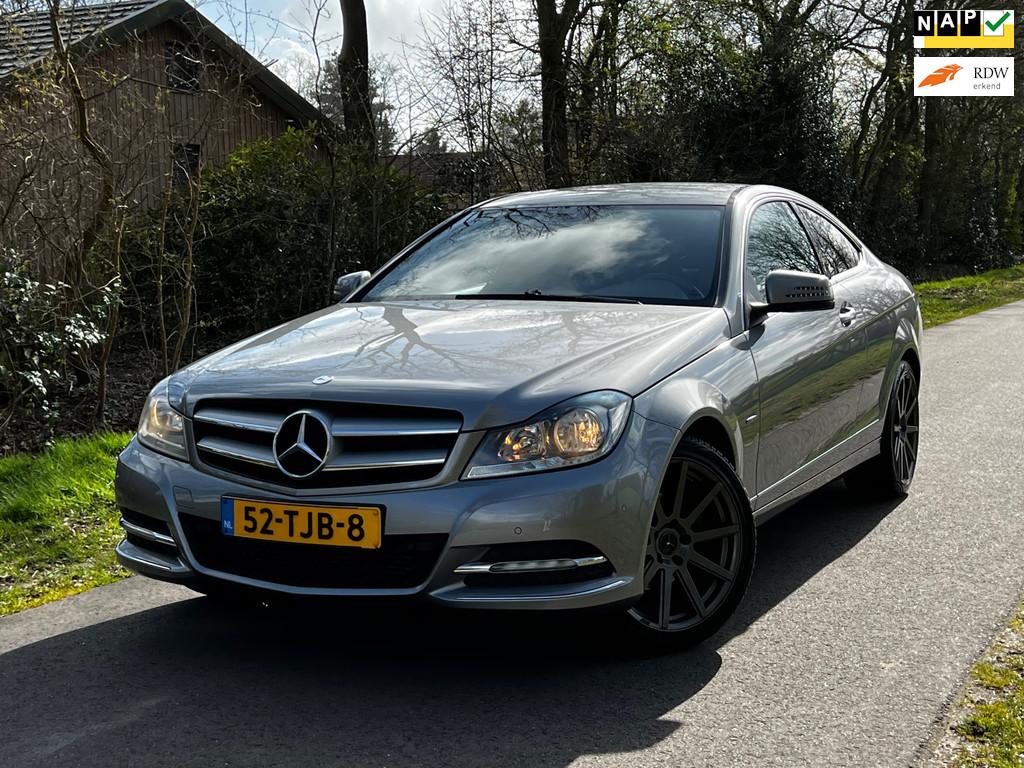 Mercedes-Benz C-klasse Coupé 180 | ''97.000 KM + Orgineel N, Euro 5, Zwart, 4 stoelen, Origineel Nederlands
