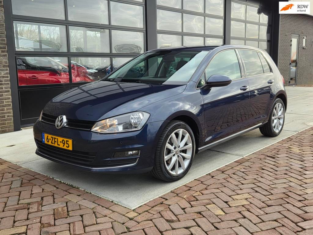 Volkswagen Golf 1.2 TSI Highline |1e Eigenaar | NL Auto, Auto's, Volkswagen, Bedrijf, Te koop, Golf, ABS, Achteruitrijcamera, Airbags