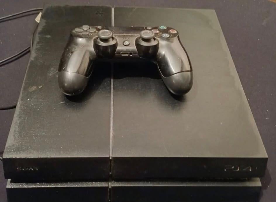 PS4, Ophalen, Gebruikt, Met 2 controllers, 1 TB