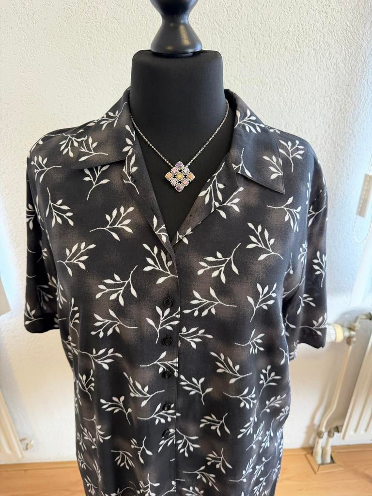 Gerry Weber Zwarte Blouse met Witte takjesprint - Maat 46, Ophalen of Verzenden, Zo goed als nieuw, Maat 46/48 (XL) of groter