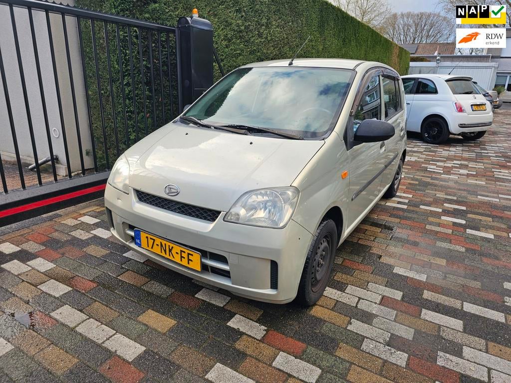 Daihatsu Cuore 1.0-12V Tokyo 2003 Elektr. ramen 5Drs, Auto's, Daihatsu, 4 stoelen, Cuore, Beige, Origineel Nederlands