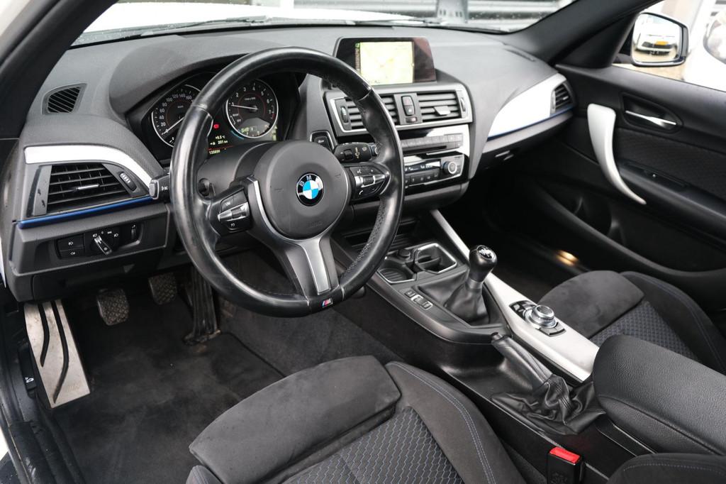 BMW 1-serie 118i M Pakket Sport Navi Led Alacantara Pdc Crui, 1-Serie, Alcantara, Wit, Origineel Nederlands