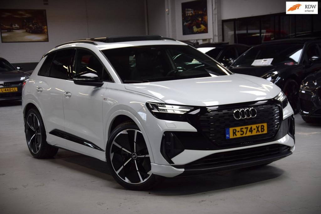 Audi Q4 e-tron 40 S edition 77 kWh Panoramadak|Navi|Head-UP|, Automaat, Achterwielaandrijving, Gebruikt, Wit