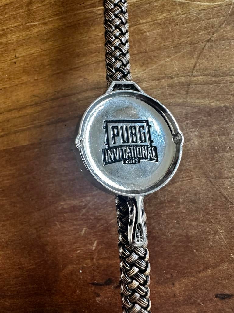 PUBG armband e-sports, Ophalen of Verzenden, Zo goed als nieuw, Sport, 3 spelers of meer