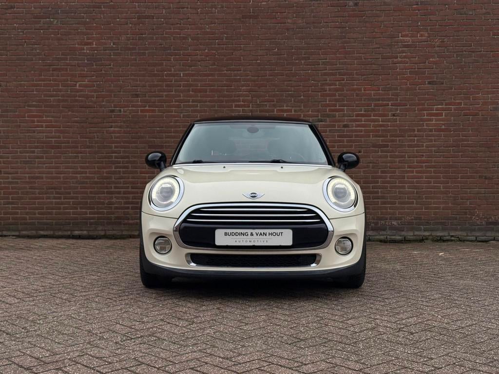Mini 1.5 Cooper Chili 136pk Led Cruise Pdc Stoelverw Climate, Auto's, Mini, Voorwielaandrijving, Gebruikt, 4 stoelen, Bedrijf