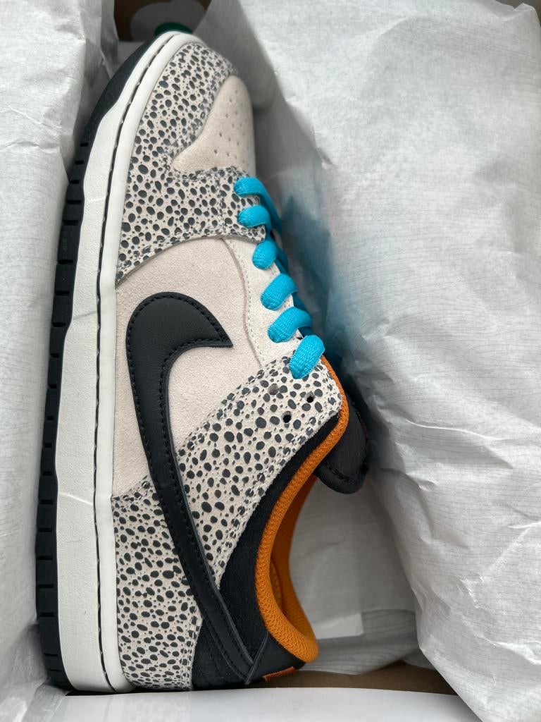 Nike SB Dunk Low Pro Phantom Black-Black-Monarch, Ophalen of Verzenden, Nieuw, Overige kleuren, Sneakers of Gympen