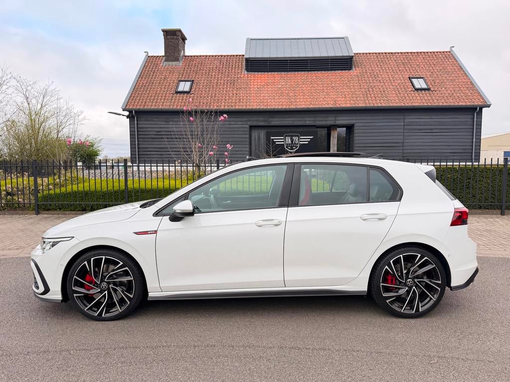 Volkswagen GOLF 2.0 TSI GTI Panoramadak Leer Stoelverwarming, 4 cilinders, 1984 cc, Wit, Bedrijf