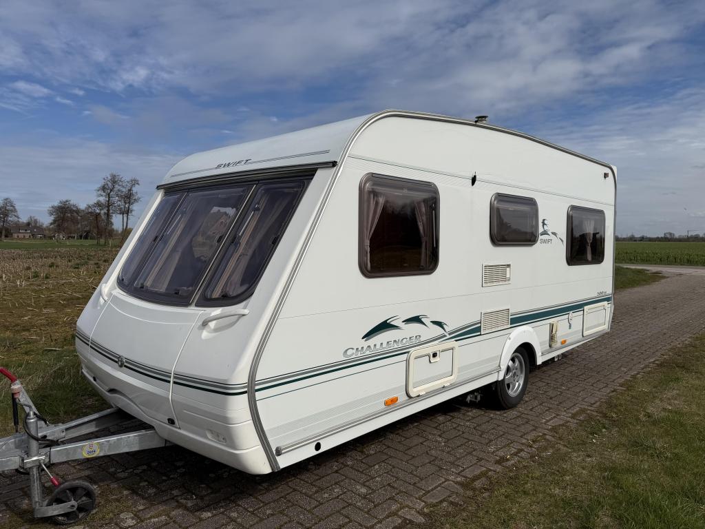 Swift Challenger 500 SE, Caravans en Kamperen, Caravans, Rondzit, Bedrijf, Swift, Ringverwarming