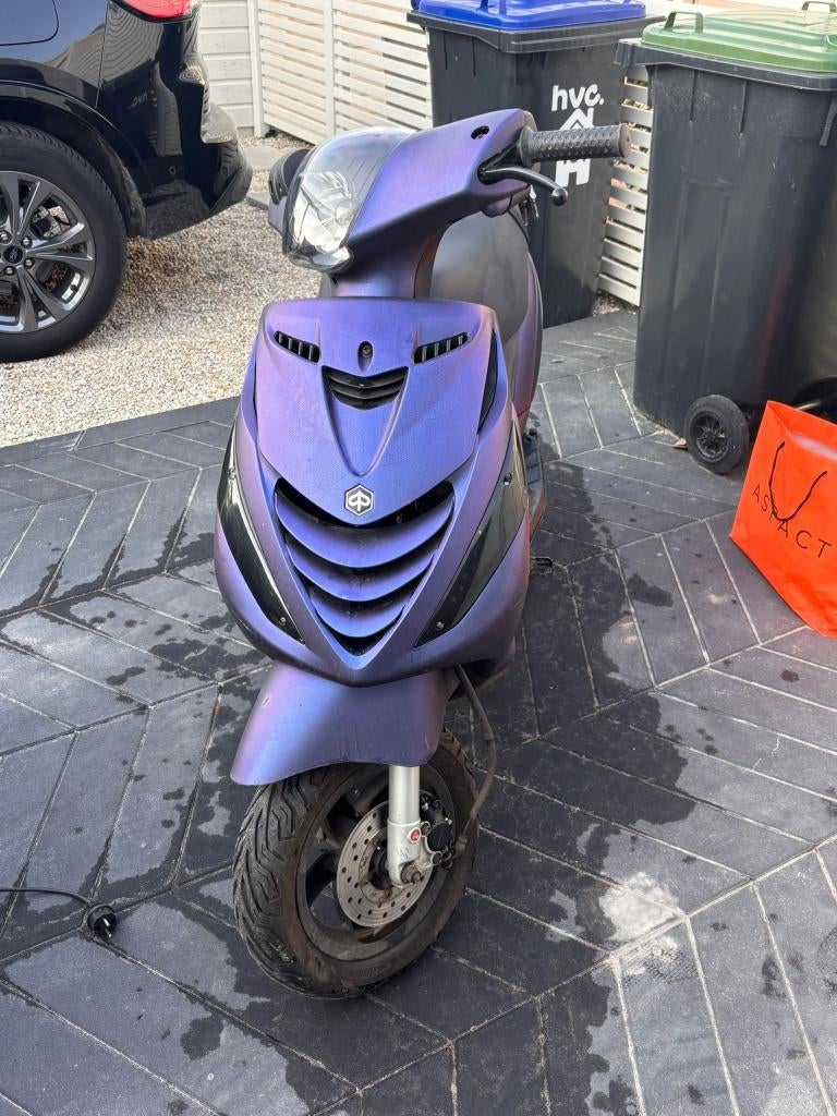 Piaggio Zip snor (2017) klus, Fietsen en Brommers, Scooters | Piaggio, Gebruikt, Zip, Maximaal 25 km/u, Benzine, Ophalen