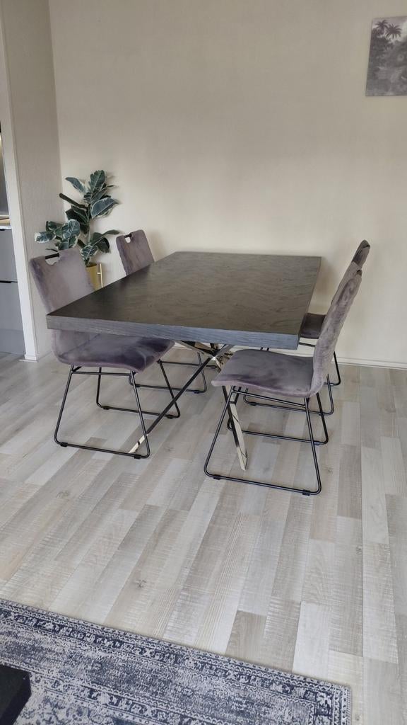 Eetkamerstoelen 4x velvet, Ophalen, Zo goed als nieuw, Grijs, Vier