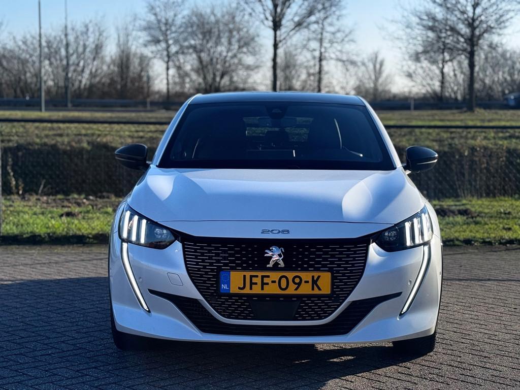 Peugeot 208 1.2 GT-Line+Automaat+Carplay+Virtual+Sfeerverlic, 101 pk, Gebruikt, Euro 6, Wit