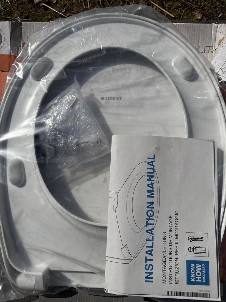 Geberit toiletzitting, Doe-het-zelf en Verbouw, Sanitair, Ophalen, Nieuw, Toilet