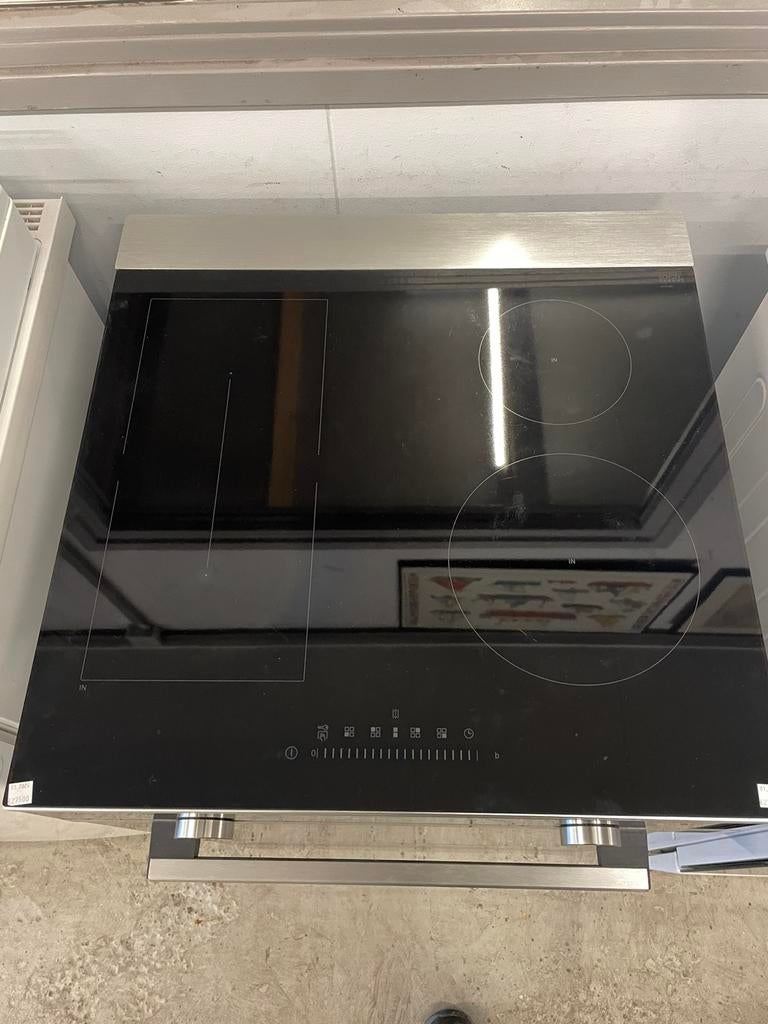 Siemens inductiefornuis, Ophalen, ., 4 kookzones, Zo goed als nieuw