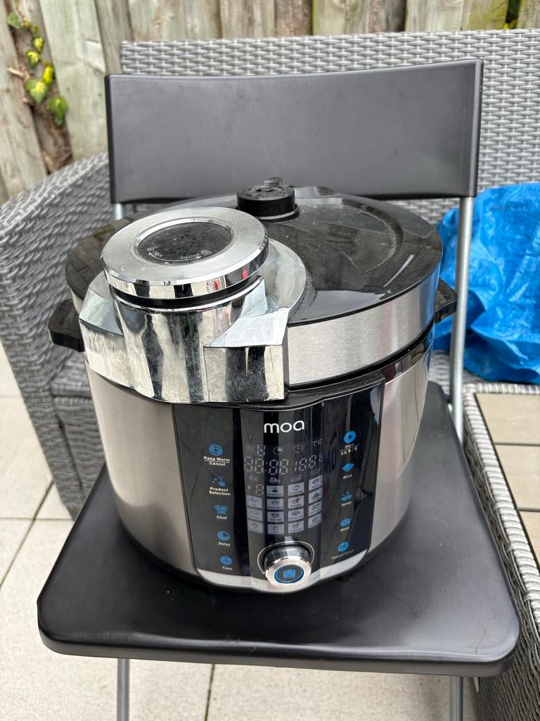 Moa Slow Cooker / Multicooker - Zilver/Zwart, Ophalen, Timer, Gebruikt