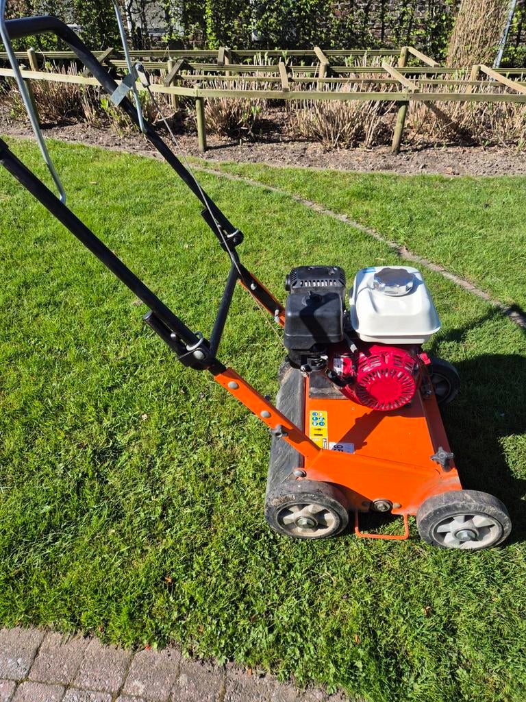 Eliet E401 verticuteermachine Honda motor, Tuin en Terras, Verticuteermachines, Zo goed als nieuw, Benzine, Ophalen
