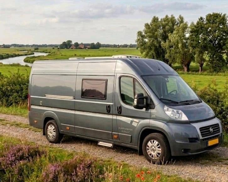 Fiat Ducato Karmann Davis Lengte Bedden 6 versnellingen 2012, Caravans en Kamperen, Campers, Buscamper of Camperbus, Ringverwarming
