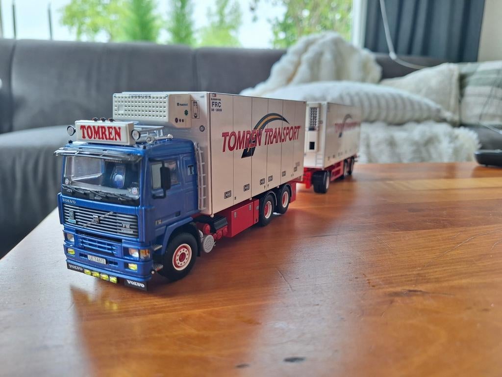 WSI Volvo F16 Tomren, Hobby en Vrije tijd, Modelauto's | 1:50, Ophalen of Verzenden, Nieuw, Bus of Vrachtwagen, Wsi