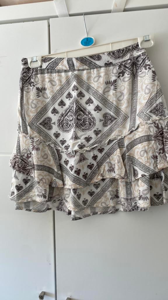 Leuk korte rok met stroken maat s, Ophalen of Verzenden, Zo goed als nieuw, Maat 38/40 (M), Boven de knie