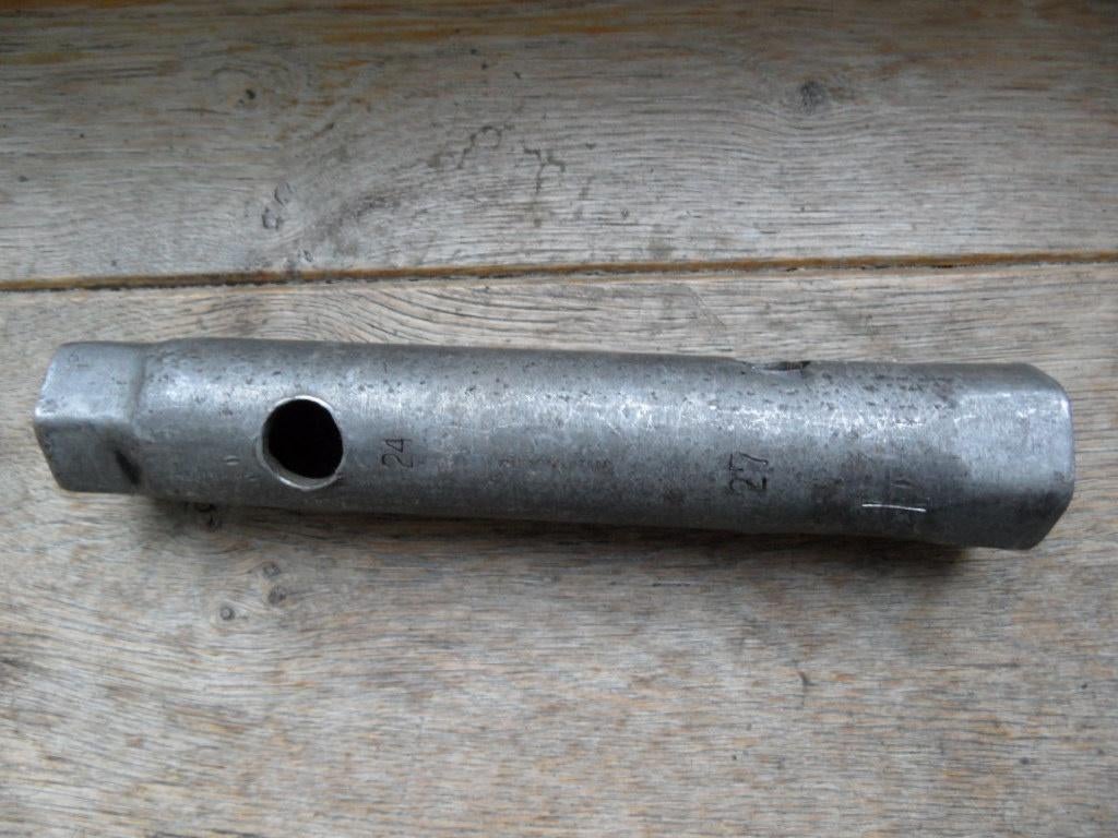 Pijpsleutel 24 27 zware kwaliteit, Ophalen of Verzenden, Gebruikt