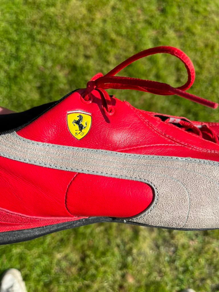 Originele raceschoenen van Ferrari maat 45, Kleding | Heren, Overige kleuren, Sportschoenen, Ophalen of Verzenden, Gedragen