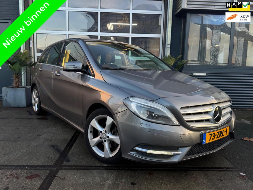 Mercedes-Benz B-Klasse B200 Ambition Automaat NAP PDC! Inrui, Gebruikt, Euro 6, Grijs, 17 km/l