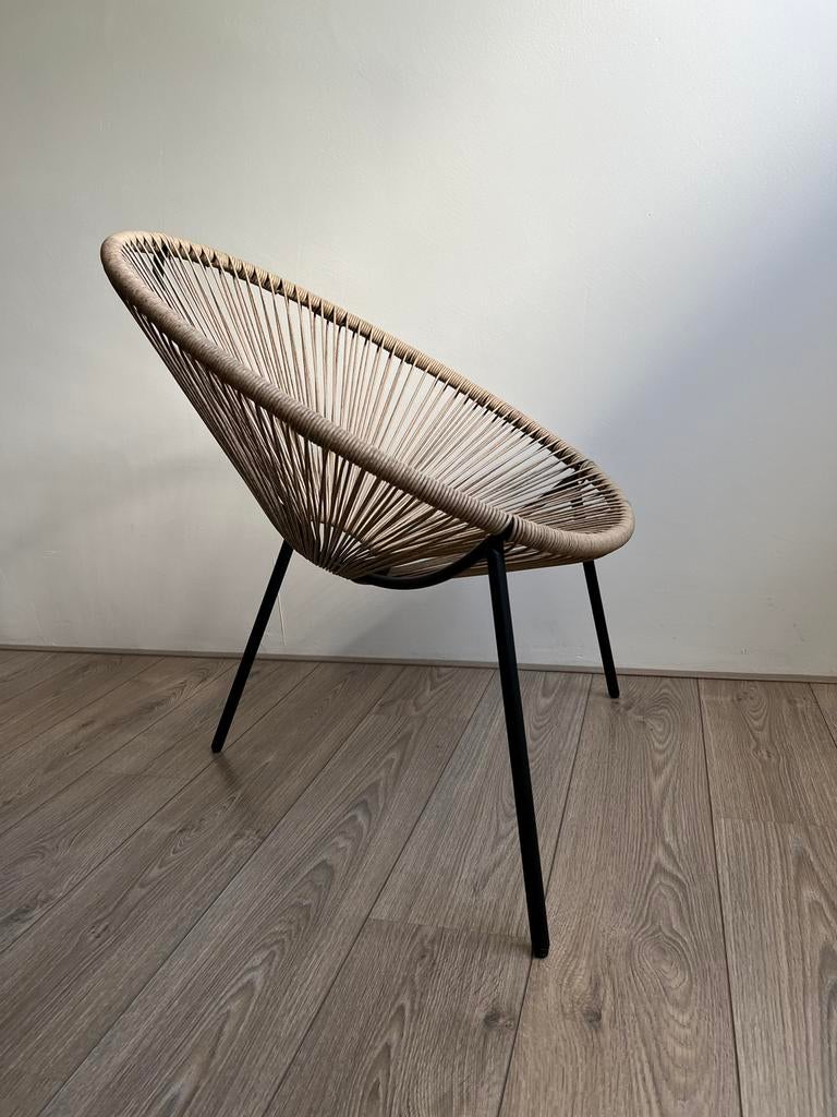 Mooie stoel, Ophalen, Zo goed als nieuw, Eén