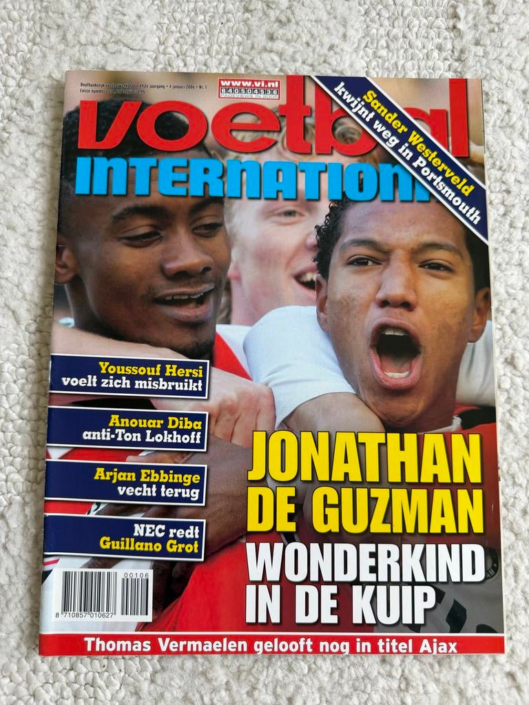 Voetbal International - Jonathan de Guzman, Ophalen of Verzenden, Gelezen, Sport en Vrije tijd