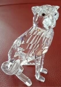 Swarovski luipaard zittend, Ophalen of Verzenden, Zo goed als nieuw, Figuurtje