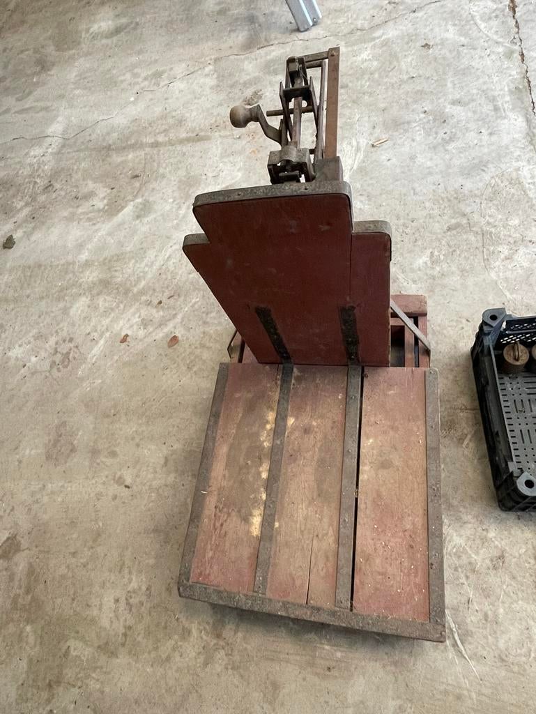 Bascule met gewichten, Ophalen