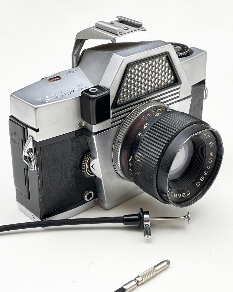 Kiev-10 automat (1969) Arsenal met Helios-81 (53mm f2) lens, Ophalen of Verzenden, Compact, Overige Merken