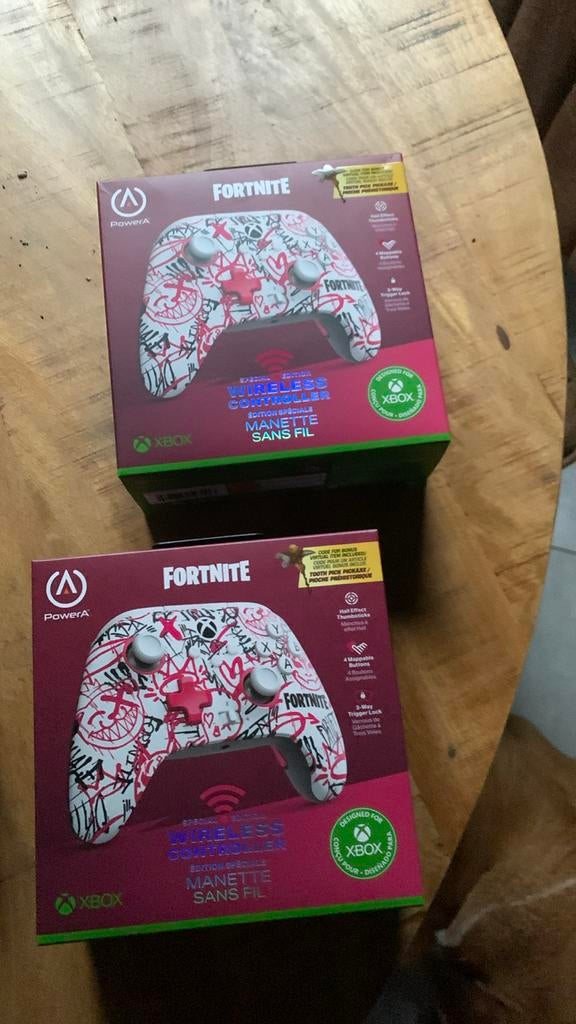 2x Draadloze Fortnite Xbox Controllers - Nieuw in verpakking, Ophalen, Nieuw, Xbox One, Controller